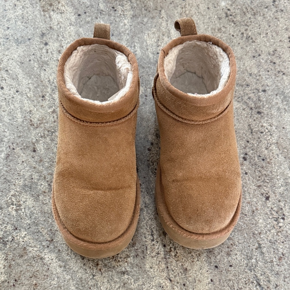 Cozy Tan Suede Boots